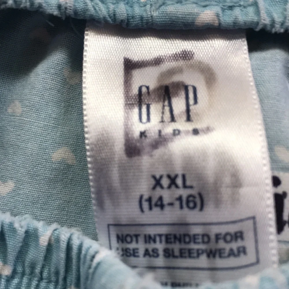 Gap girls 100% cotton boxer short blue with hearts